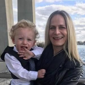 Meet your Posher, Sherry